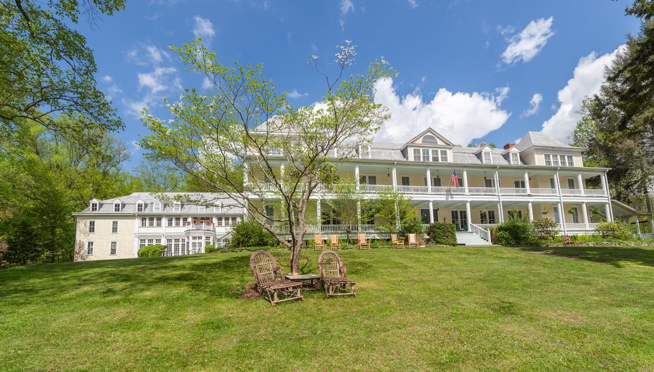Grand Old Lady Hotel Waynesville Exteriör bild